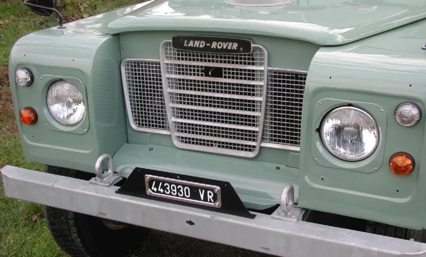 Land Rover Range Rover 1976 Gasoline Manual Image 2