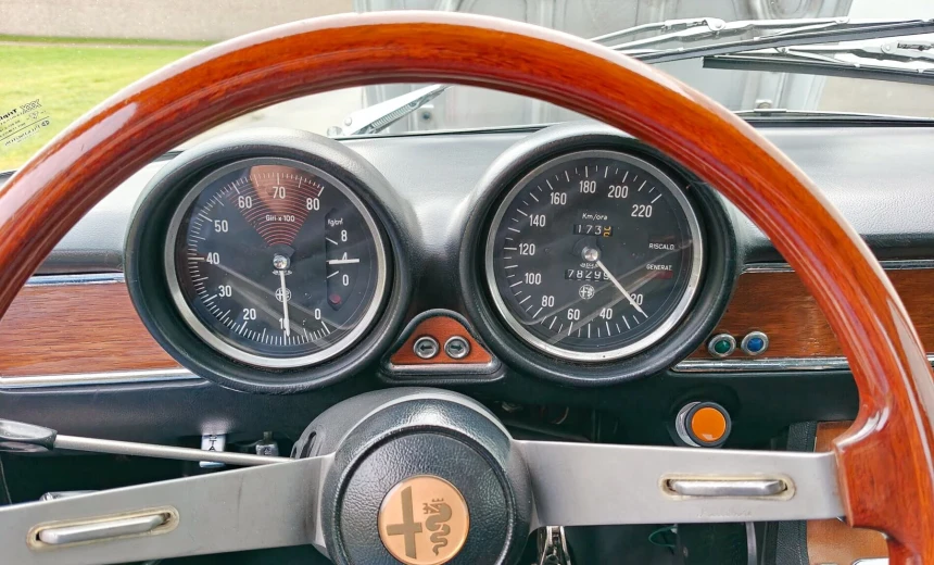 Alfa Romeo Giulia 1973 Gasoline Manual Image 6