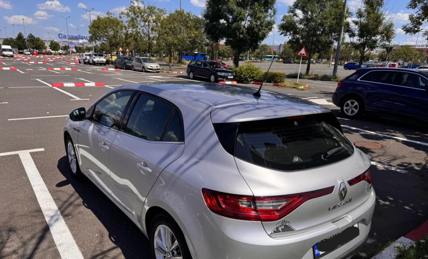 Renault Megane 2016 Gasoline Manual Image 5