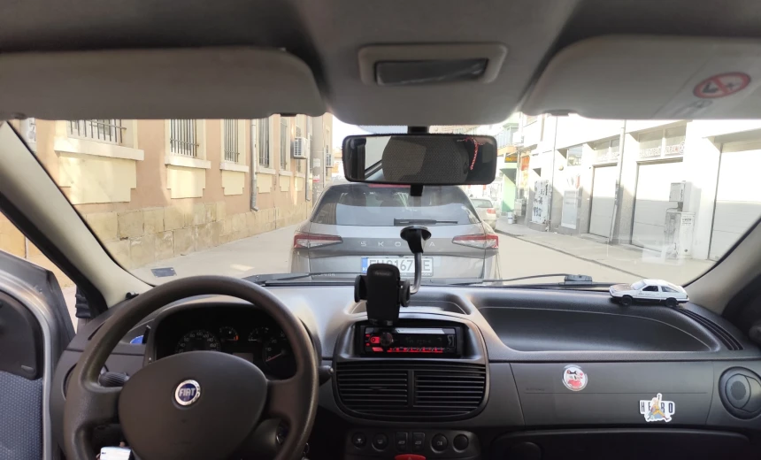 Fiat Punto 2004 Gasoline Manual Image 5