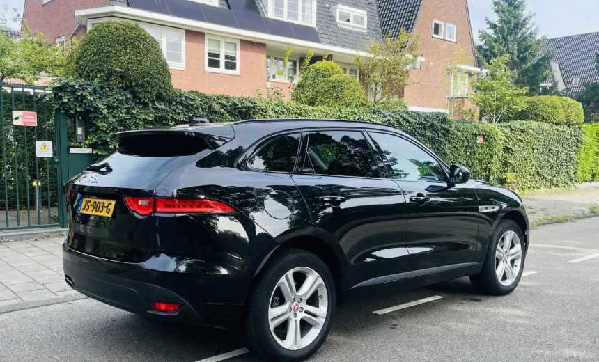 Jaguar F-Pace 2018 Diesel Automatic Image 1