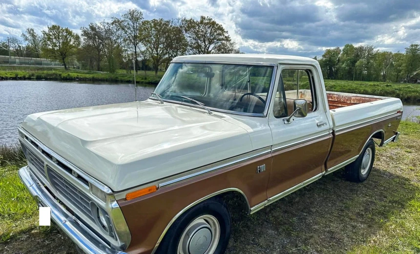 Ford F 150 1974 Gasoline Automatic Image 0