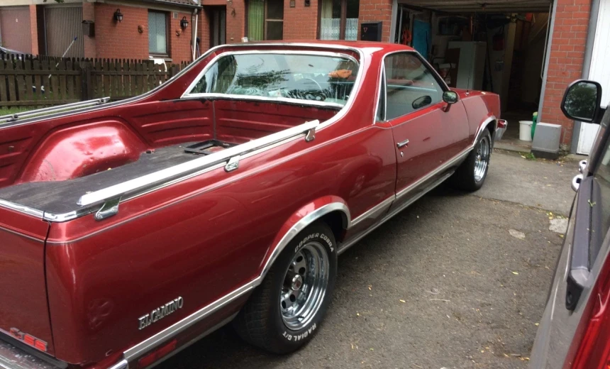 Chevrolet El Camino 1982 Gasoline Automatic Image 2