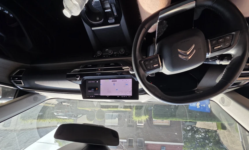 Citroen C5 X 2022 Hybrid Electric/Gasoline Automatic Image 5