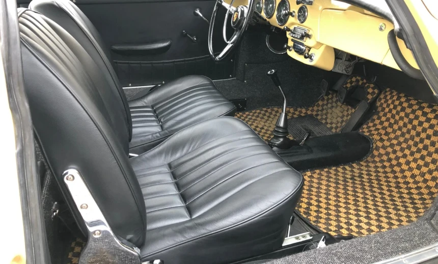 Porsche 356 1965 Gasoline Manual Image 3