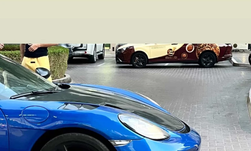 Porsche Cayman 2018 Gasoline Automatic Image 6