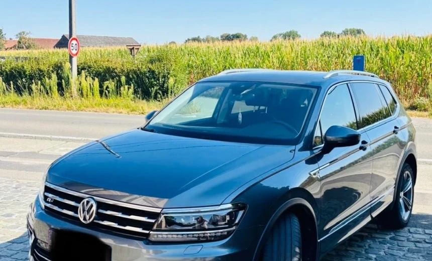 Volkswagen Tiguan Allspace 2020 Gasoline Automatic Image 19