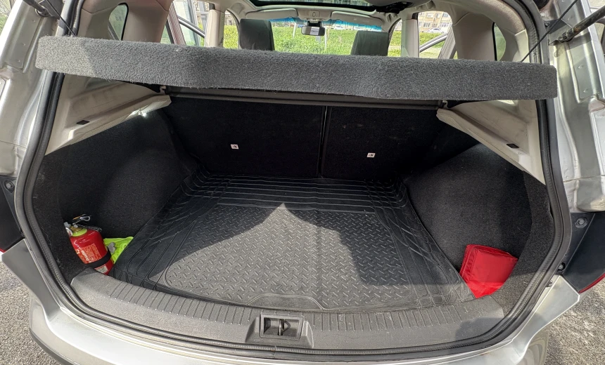 Mitsubishi Delica 1991 Diesel Automatic Image 7