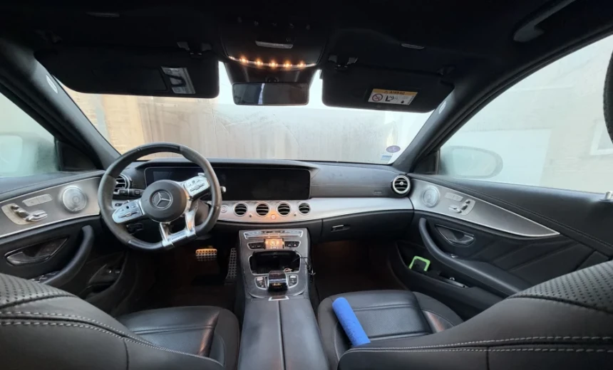 Mercedes-Benz E 55 AMG 2018 Hybrid Electric/Gasoline Automatic Image 5