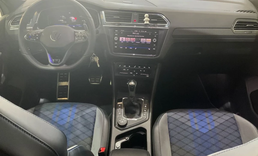 Volkswagen Tiguan 2022 Gasoline Automatic Image 6