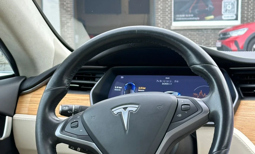 Tesla Model S 2019 Electric Automatic Image 2