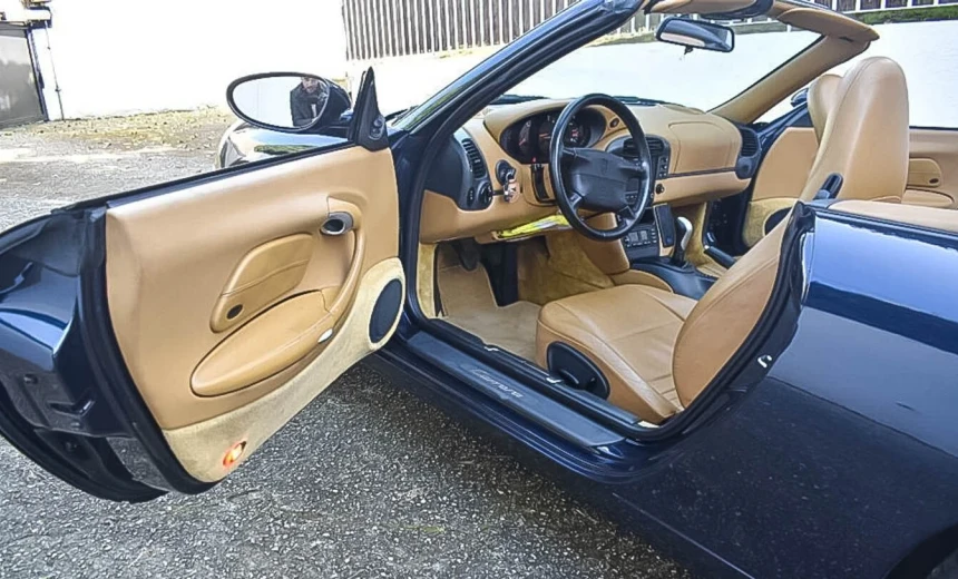 Porsche 996 1998 Gasoline Manual Image 2