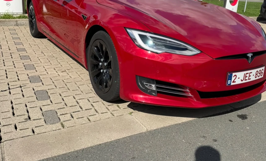 Tesla Model S 2016 Electric Automatic Image 1
