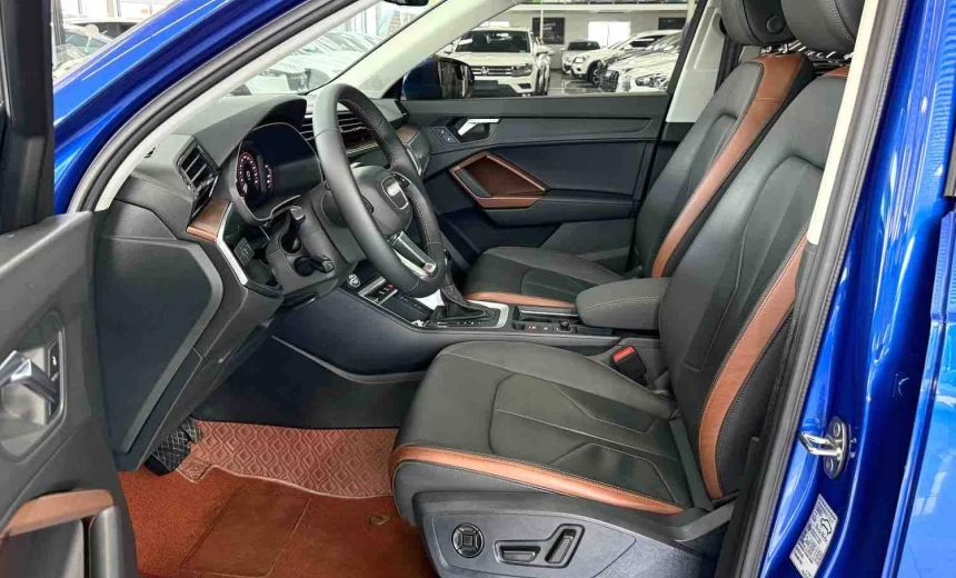 Audi Q3 2021 Gasoline Automatic Image 6