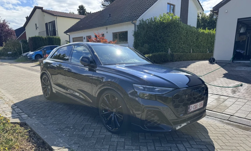 Audi Q8 2024 Hybrid Electric/Gasoline Automatic Image 1