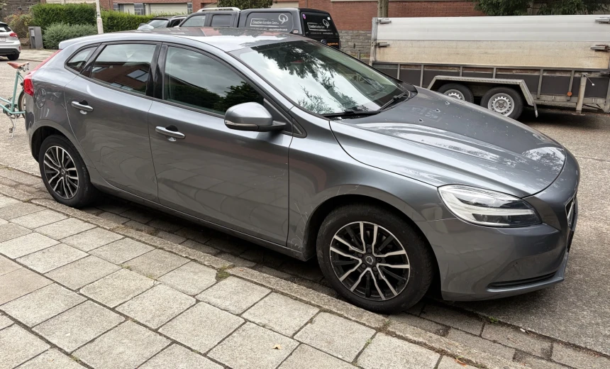 Volvo V40 2019 Diesel Manual Image 0
