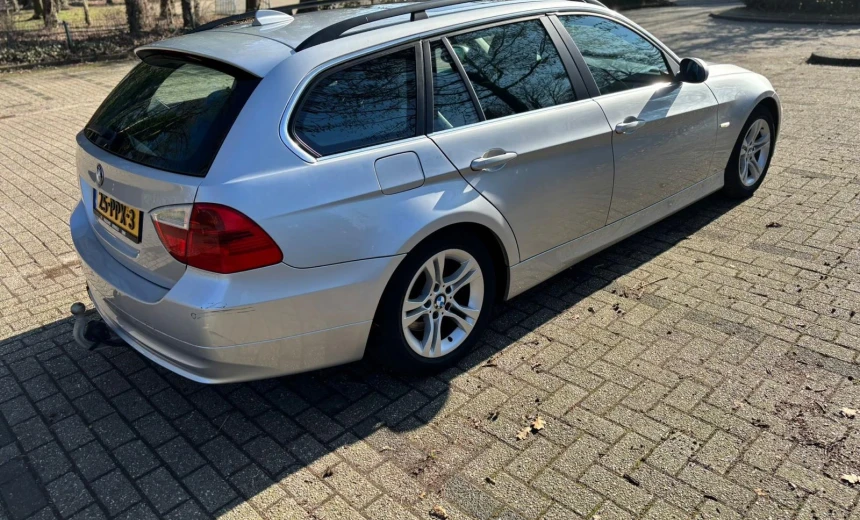 BMW 325 2008 Gasoline Automatic Image 8