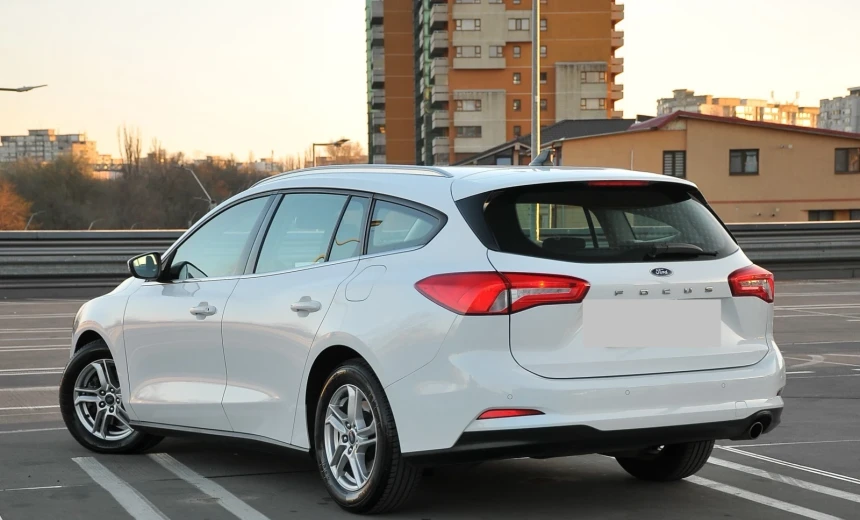 Ford Focus 2020 Diesel Automatic Image 4