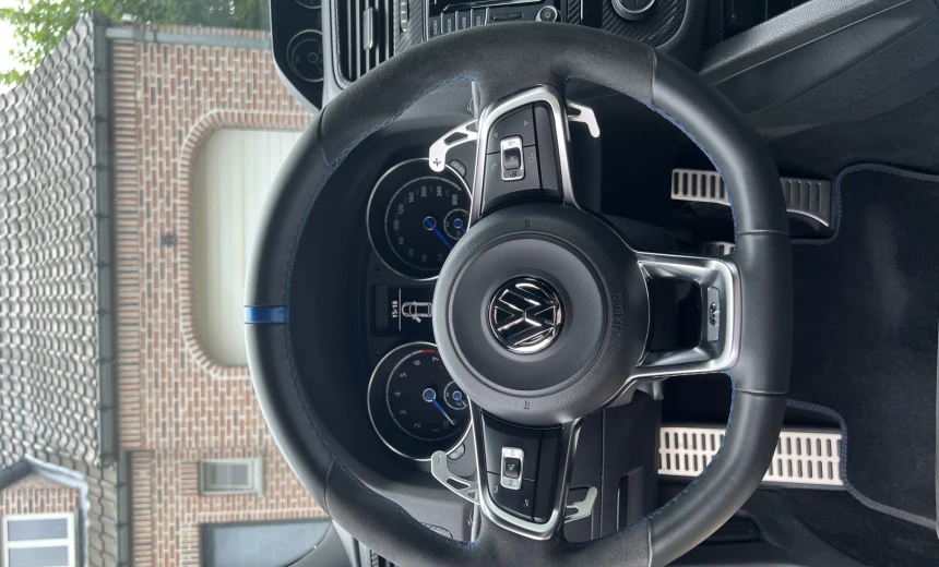 Volkswagen Scirocco 2016 Gasoline Automatic Image 9