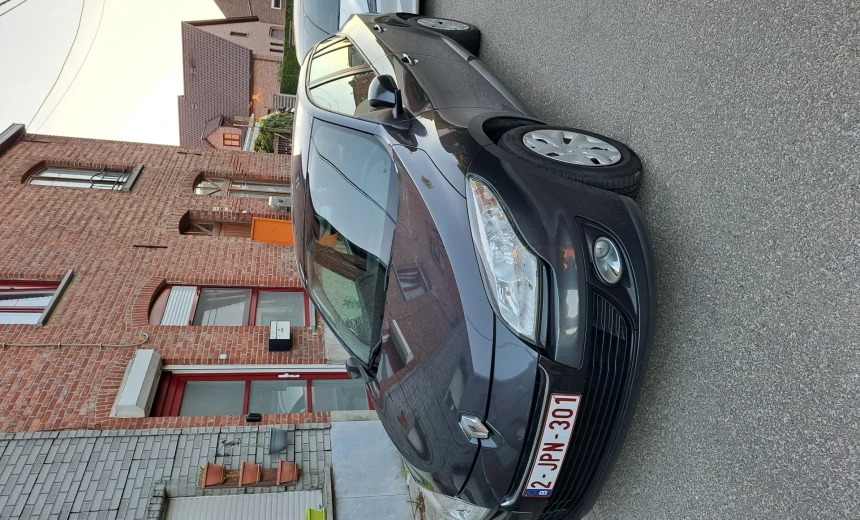 Renault Megane 2012 Diesel Manual Image 5