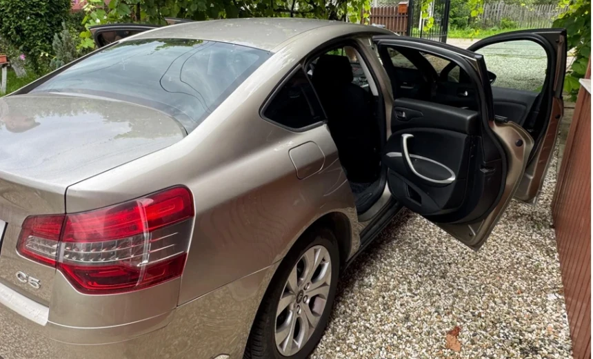 Citroen C5 2011 Diesel Manual Image 3