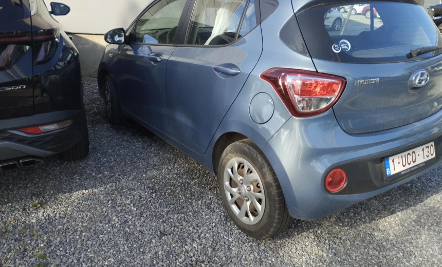 Hyundai i10 2005 Gasoline Manual Image 3