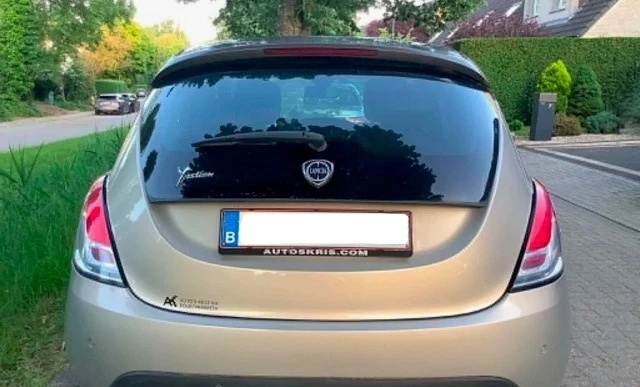 Lancia Ypsilon 2013 Gasoline Automatic Image 6