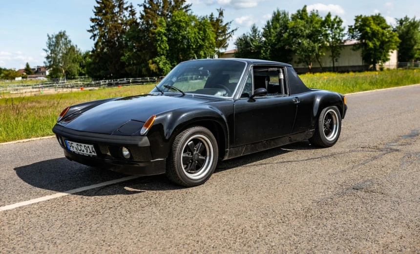 Porsche 914 1972 Gasoline Manual Image 1