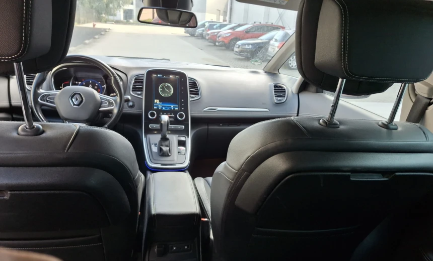 Renault Grand Scenic 2019 Diesel Automatic Image 9