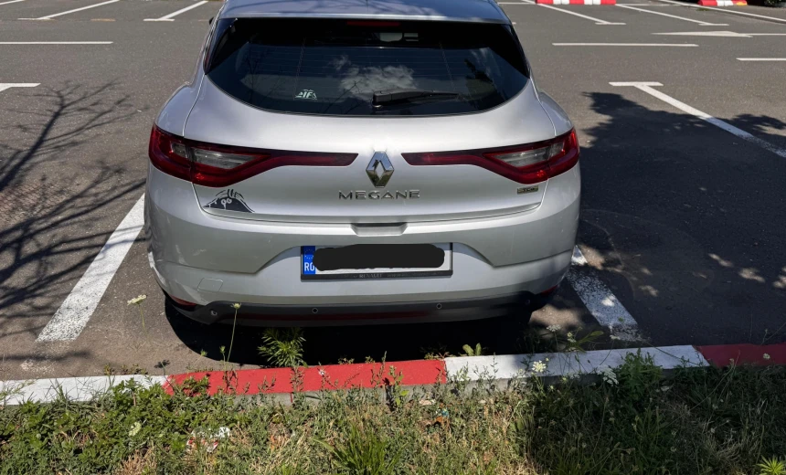Renault Megane 2016 Gasoline Manual Image 4