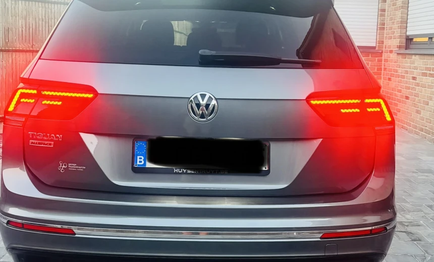 Volkswagen Tiguan Allspace 2020 Gasoline Automatic Image 16