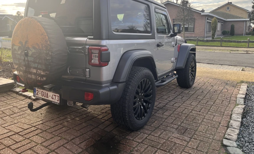 Jeep Wrangler 2019 Gasoline Automatic Image 2