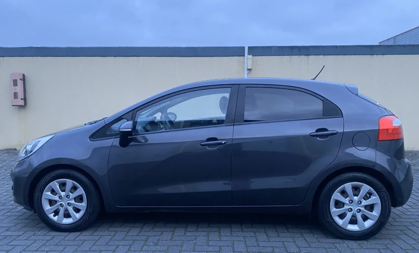 Kia Rio 2012 Gasoline Manual Image 5