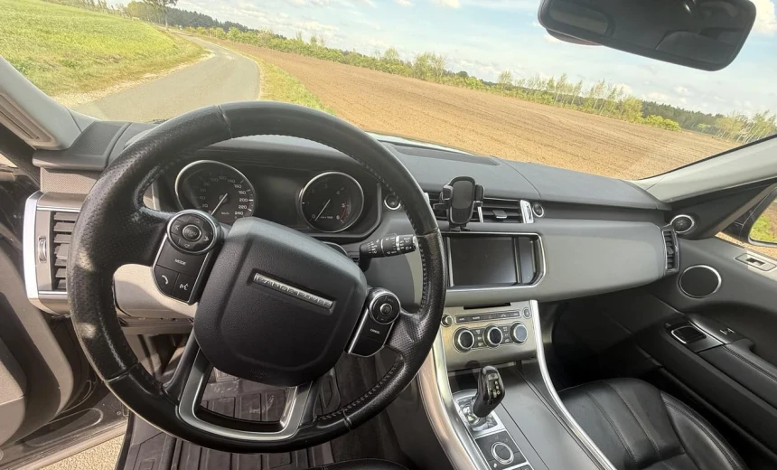 Land Rover Range Rover Sport 2014 Diesel Automatic Image 13