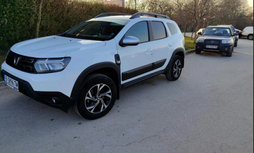 Dacia Duster 2022 Gasoline Manual Image 6