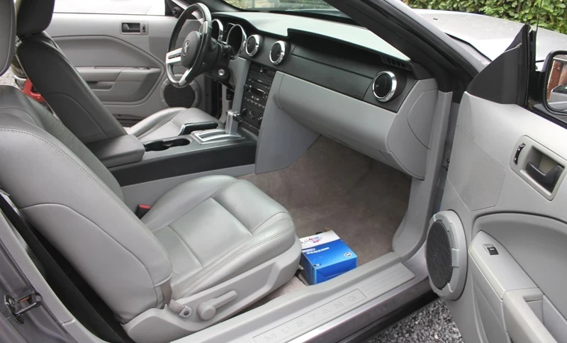 Ford Mustang 2006 Gasoline Automatic Image 16