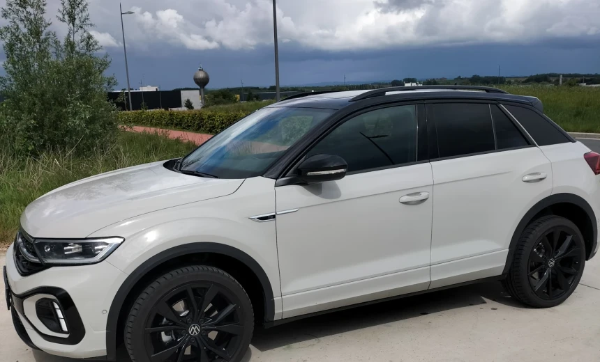 Volkswagen T-Roc 2025 Gasoline Automatic Image 1
