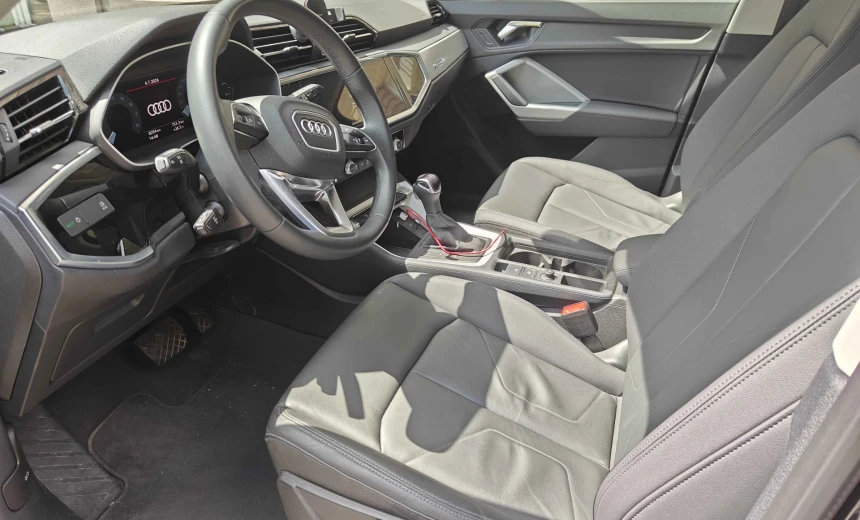 Audi Q3 2023 Gasoline Automatic Image 12