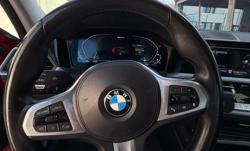 BMW 330 2021 Hybrid Electric/Gasoline Automatic Image 6