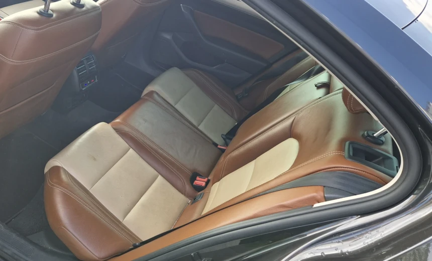 Volkswagen Passat 2018 Diesel Automatic Image 9