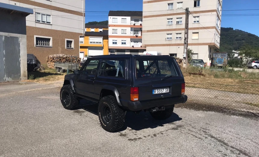 Jeep Cherokee 1990 Gasoline Manual Image 2