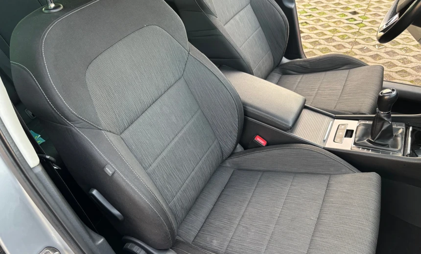 Skoda Superb 2016 Diesel Manual Image 13