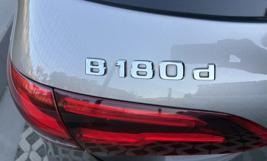 Mercedes-Benz B 180 2019 Diesel Automatic Image 7