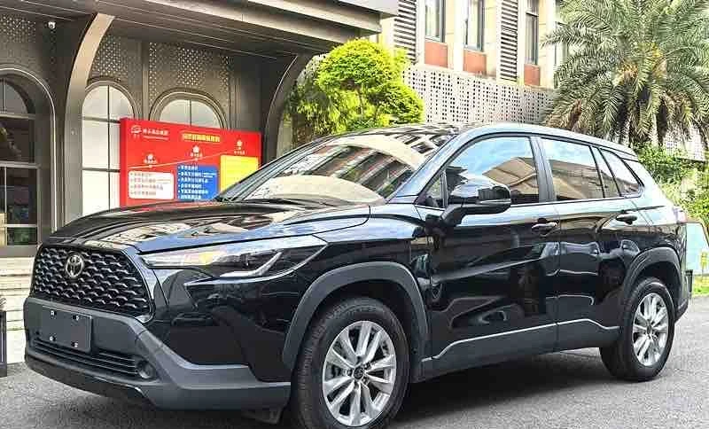 Toyota Corolla Cross 2024 Gasoline Automatic Image 0