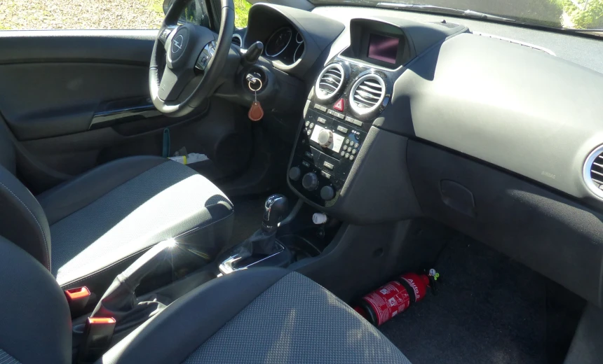 Opel Corsa 2010 Gasoline Automatic Image 11