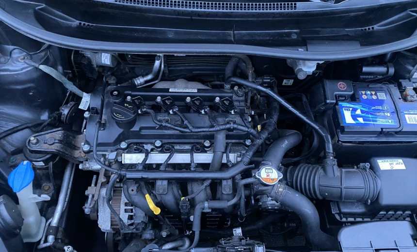 Kia Rio 2012 Gasoline Manual Image 12