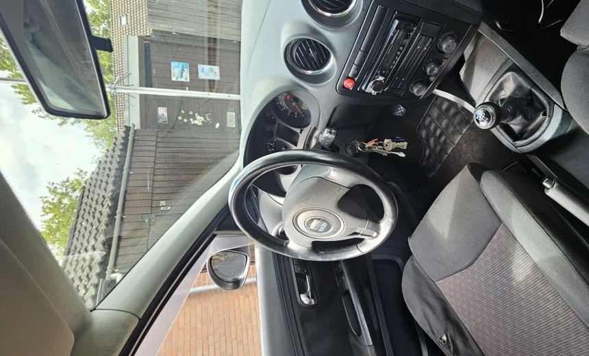 SEAT Ibiza 2003 Gasoline Manual Image 19