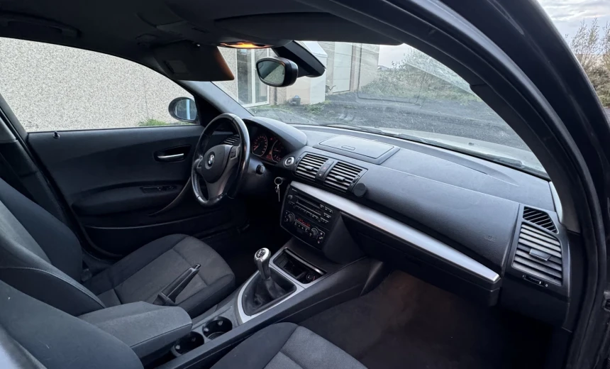 BMW 118 2005 Diesel Manual Image 5