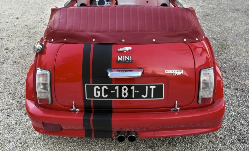 MINI Cooper S 1985 Gasoline Manual Image 5