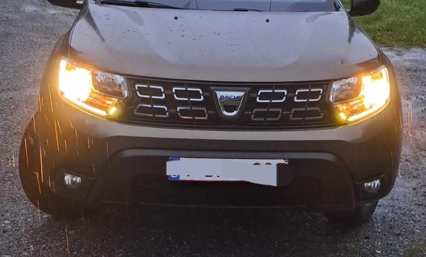 Dacia Duster 2018 Diesel Manual Image 3